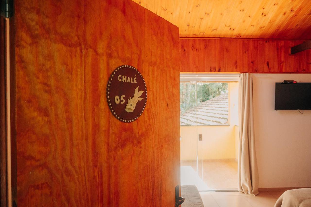 Chale Carpas 山林小屋 Penedo (Rio de Janeiro)